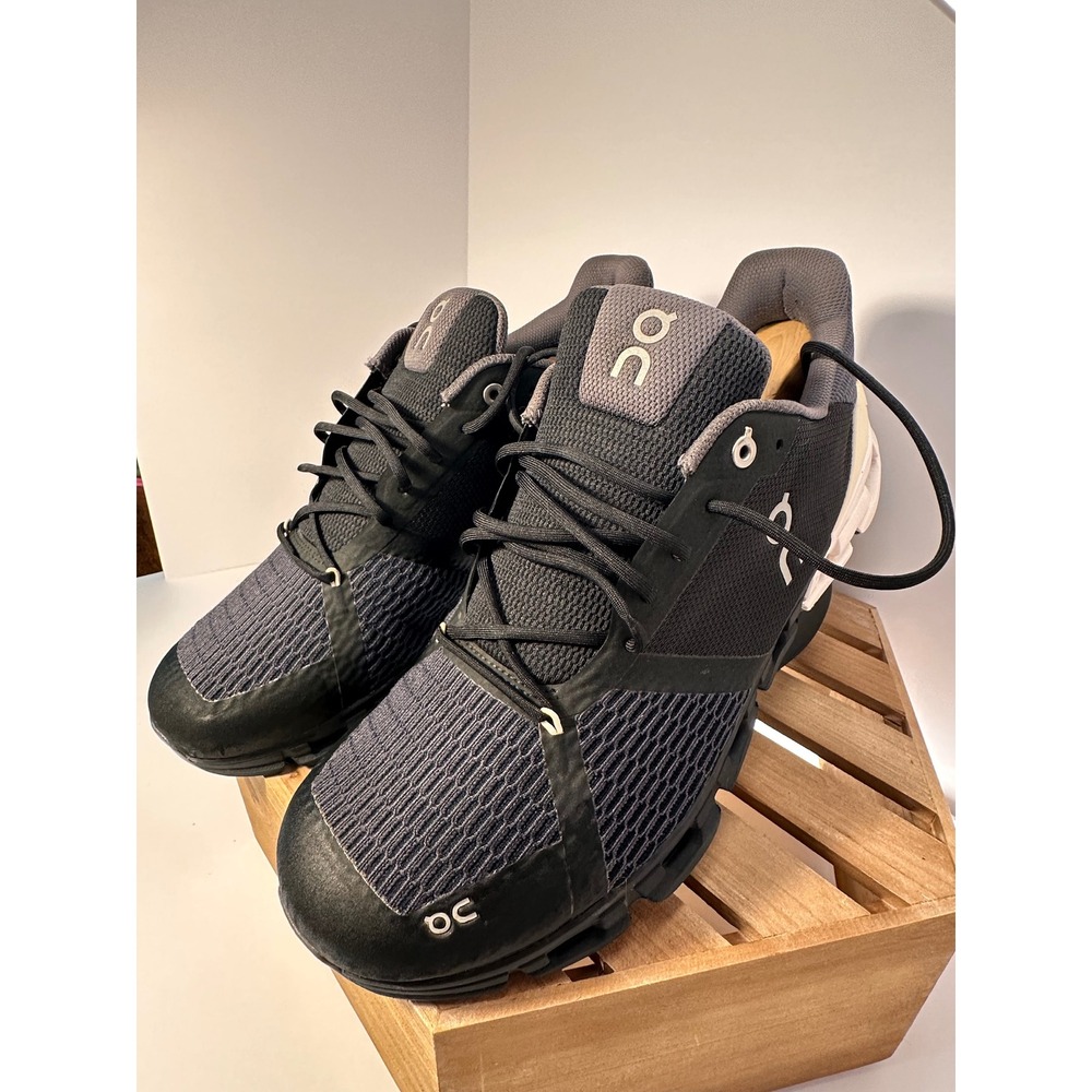 On Cloudstratus Mens Running Shoes Black Shadow Road Sneakers 29.99845 - Picture 2 of 11